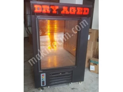 WRITTEN MINI DRY AGED SHOWCASE