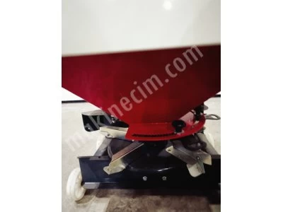 400 Litre Tek Diskli Gübre Serpme Makinesi