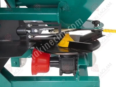 1000 Lıter Sıngle Dısc Fertılızer Spreader