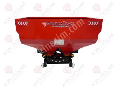 1500 Litre Çift Diskli Gübre Serpme Makinesi