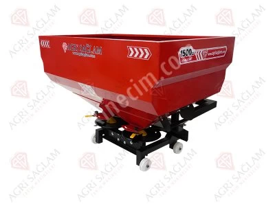 1500 Litre Çift Diskli Gübre Serpme Makinesi