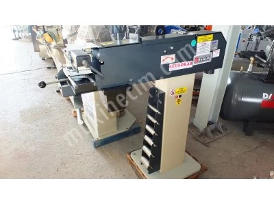 Isıtan Pn-2076 Kurt Ağzı Açma Makinesi