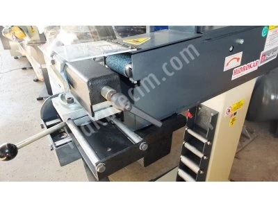 Isıtan Pn-2076 Kurt Ağzı Açma Makinesi