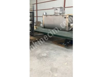 Ribbon Mixer / Horizontal Powder Mixer