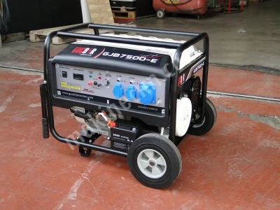 Güçbir Jeneratör Ege Bölge Bayinden Stoktan Teslim Gjb 7500 E / 7 Kw Benzinli Jeneratör