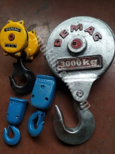 Crane Hooks - .3 Tons and Others