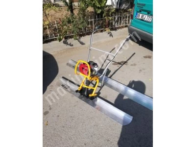 300 Cm Double Arm Gasoline Concrete Screed