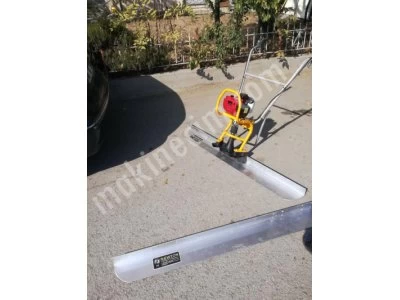 300 Cm Double Arm Gasoline Concrete Screed