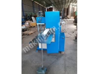 Peçete Makinesi-Napkın Foldıng Machıne-Машина Для Сложения Салфетки