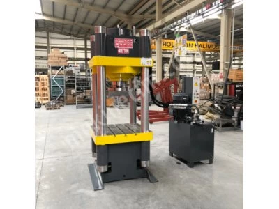 400 TON COLUMN AUTOMATIC PRESS