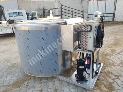 1500 Kg Cooling Tank*