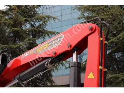 Folding 3.5 Ton Crane