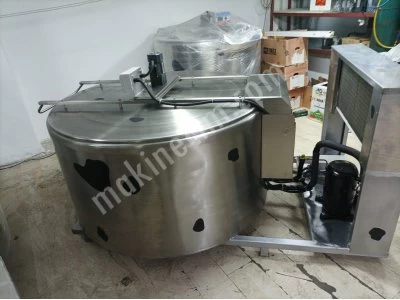 1500 Lt Milk Cooling Tank Vertical Type
