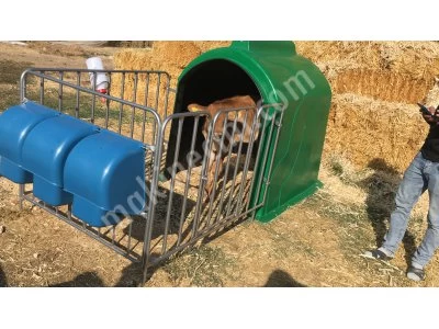 Fiber Calf Hut