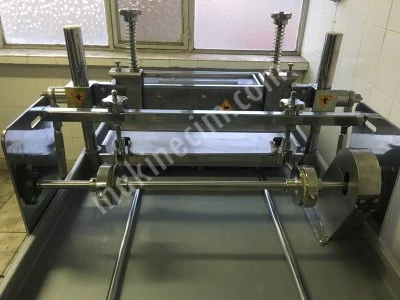 Otomatik Taplalı Lokum Kesme