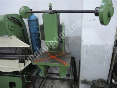 Knob Press - Knob Folding Machine For Sale