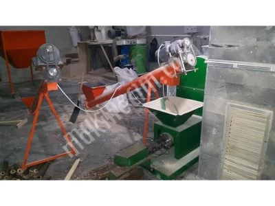 Press Fireplace Briquette Wood Plant