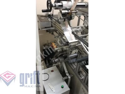 Vertical Top And Bottom Labeling Machine
