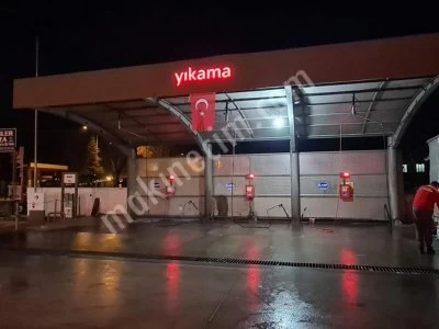 Self Service Car Wash Station
