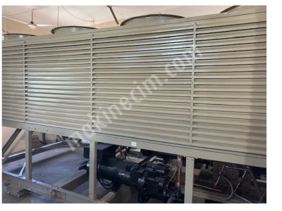 Second Hand 650 Kw= 560.000 Kcal/h American York Screw Chiller Cooling Group for Sale