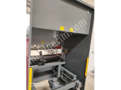 Hidrolikli Cnc Abkant Pres