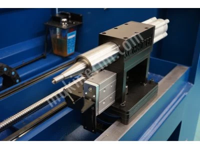 2 Axıs 2 Unıt Centered Cnc Woodworkıng Lathe
