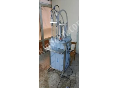Semi Automatic Liquid Filling Machine 500 Ml -5000 Ml Bottom Filling