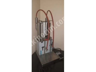 Semi-Automatic Liquid Filling Machine