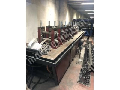 8 İstasyon Uçan Kesimli Sistem Rulo Açıcılı Paketleme Sistemli Roll Form Hattı