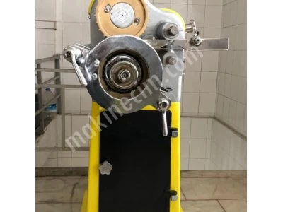 Sugar piring automatic machine maintenance was done and renewed