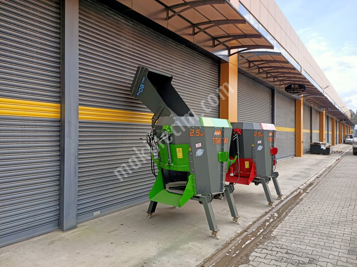 Electric Shaft Feed Mixer For Sale