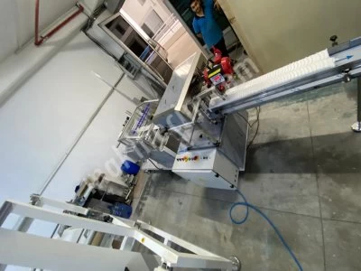 Islak Cep Mendil Makinası