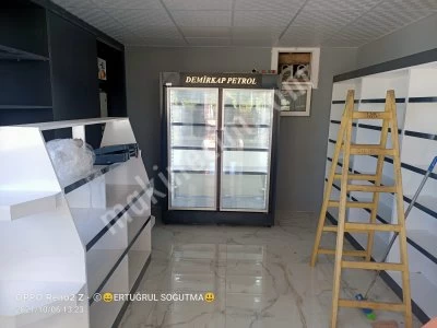 Şarküteri Dolaplari
