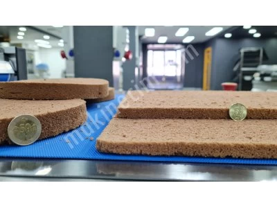 Sponge Cake Slicer