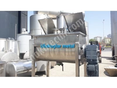 Paslanmaz 2000 Litre Yatay Helezonik Toz Karma Makinası Özel Imalat Yapiyoruz