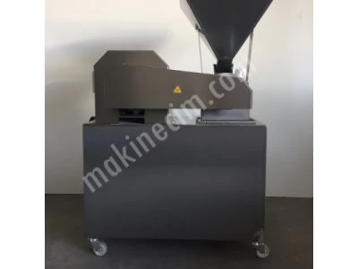 Powder Mill With 200 Kg Capacity