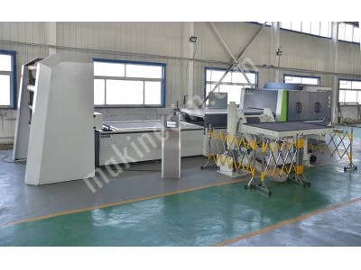 Pin Membrane Press 3D Laminating Machine Zht Tm3000P