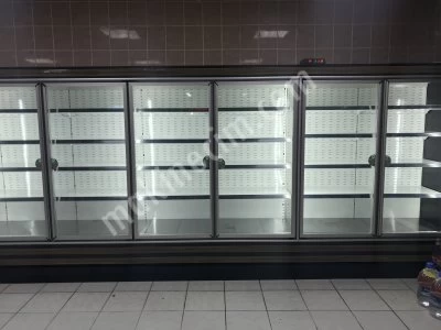Market Cabinet Milk Bottle Cooler