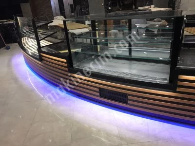 Patisserie Display Cabinet From Manufacturing