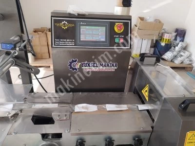 En 95 mask packing machine