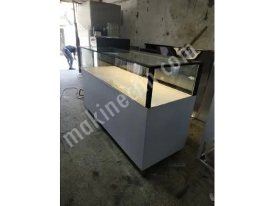 Dessert Cabinet with Bottom Storage / Chocolate Display