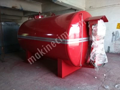 Fuel and Water stock tanks