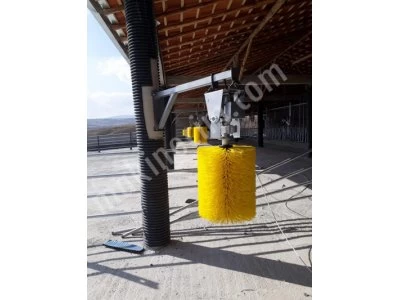 Otomatik Hayvan Kaşıma Makinesi