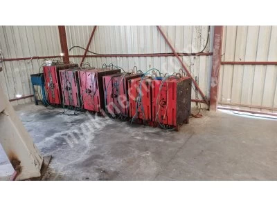 Complete Injection Molds Plant For Sale With Other Equipment