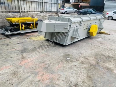 1200x4000 Vibrating Screen