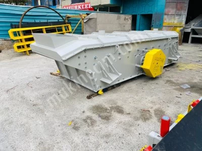 1200x4000 Vibrating Screen