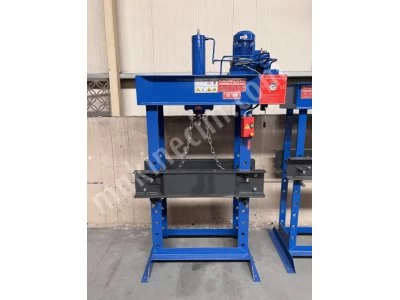 Hidroliksan Halim Usta 30 Ton Workshop Type Press