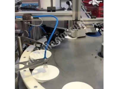 Folyo İçi Kapak Montaj Makinası