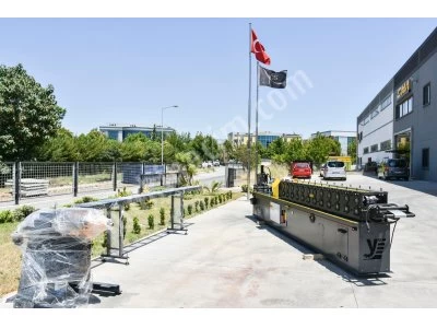 Shutter Base Sheet Pulling Machine