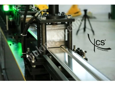 Shutter Base Sheet Pulling Machine